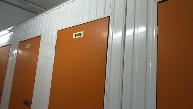 Cover 4affb0d88a3155fe9913924d1114cc810857172fecd941b9d3b8eb0d63fb36a7