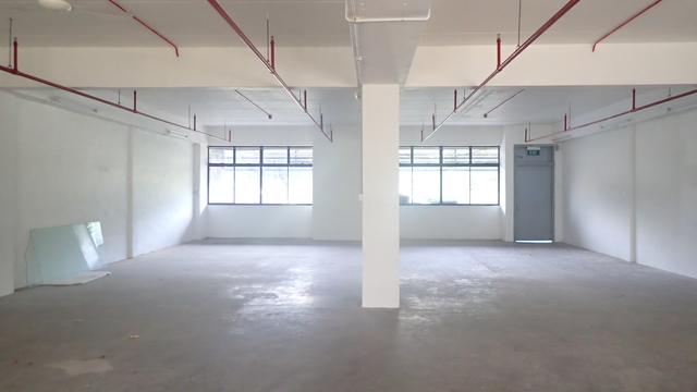 Cover cd4ac311ad5e7379feb2fb51afc0ad65f50a595a1c5c45450bb53d76bb69c011