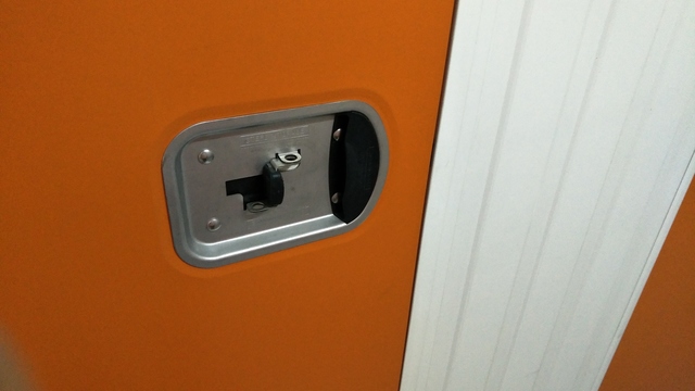 Cover 05b2f1086562241929e6bf54a9638cca0dd9e8eb718111c22d362a90d0972ff4