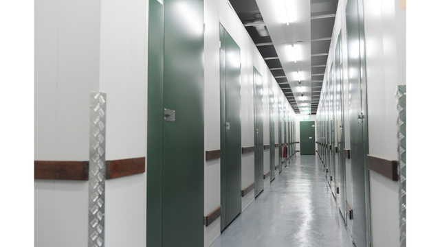 Cover dedf6e8e5d109817c147fde387321532897eb178978bd38d14f432403704546b